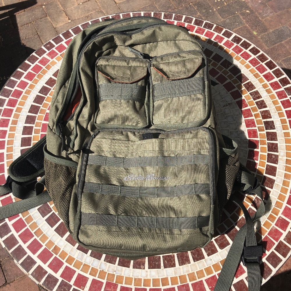 Eddie Bauer - Cargo Backpack 29L - Moss Green military style